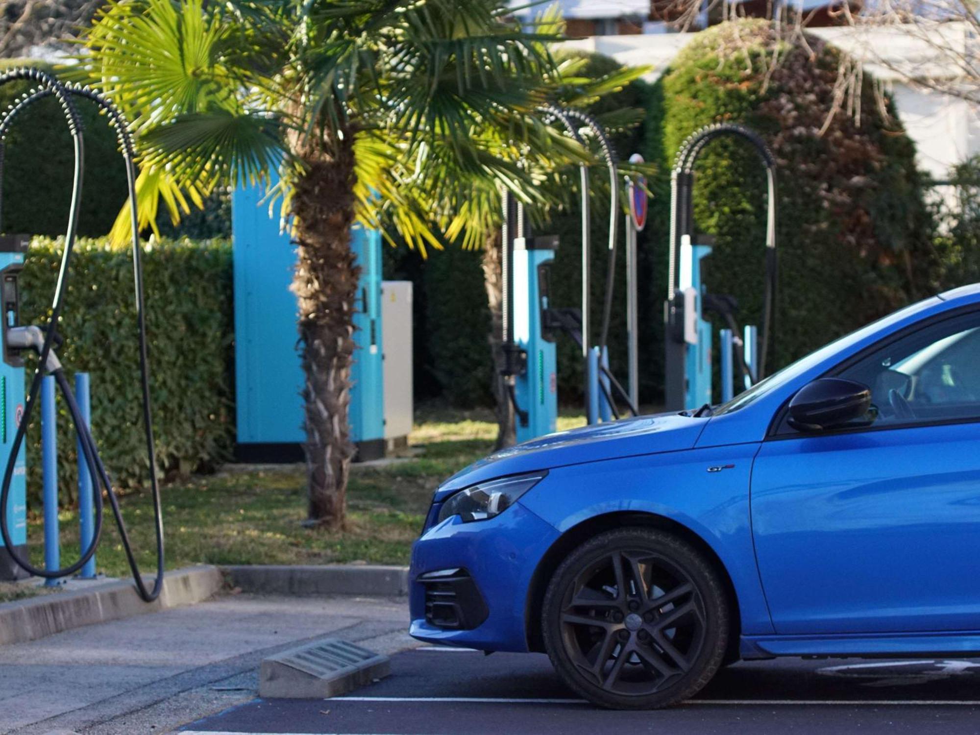 Ibis Budget Manosque Cadarache Eksteriør billede