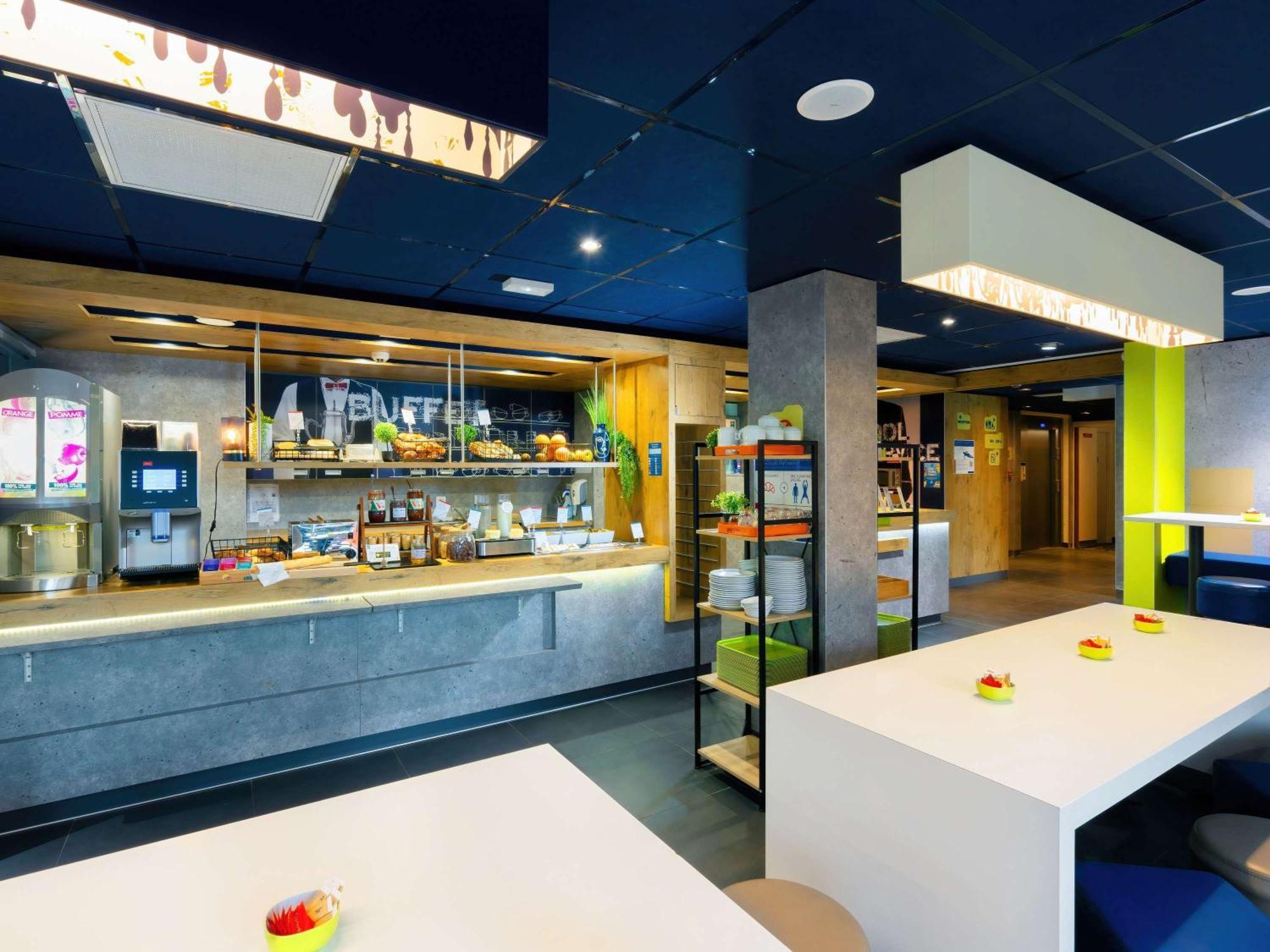 Ibis Budget Manosque Cadarache Eksteriør billede