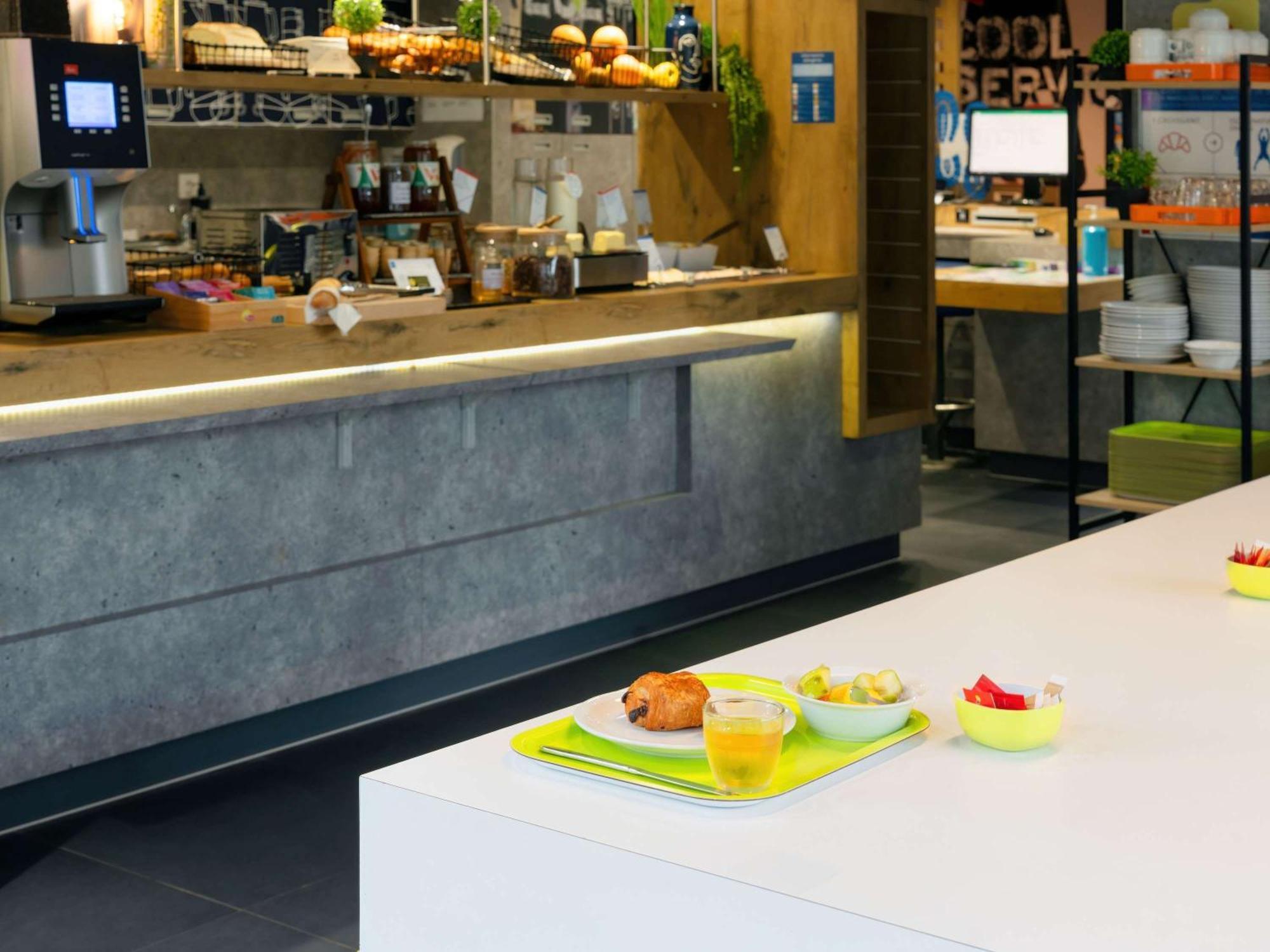 Ibis Budget Manosque Cadarache Eksteriør billede