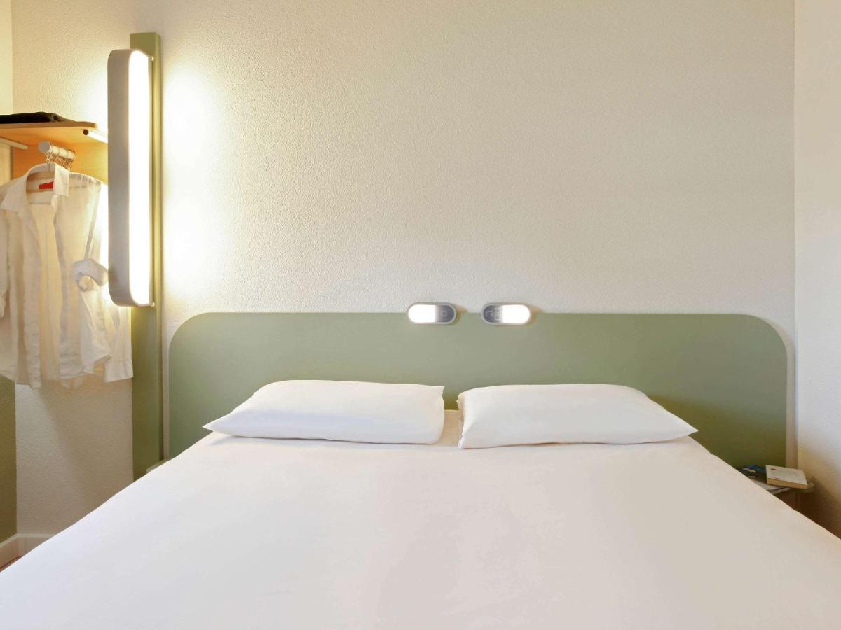 Ibis Budget Manosque Cadarache Eksteriør billede